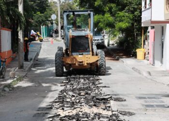 Avanza en Isla Mujeres programa de Mantenimiento de Vialidades