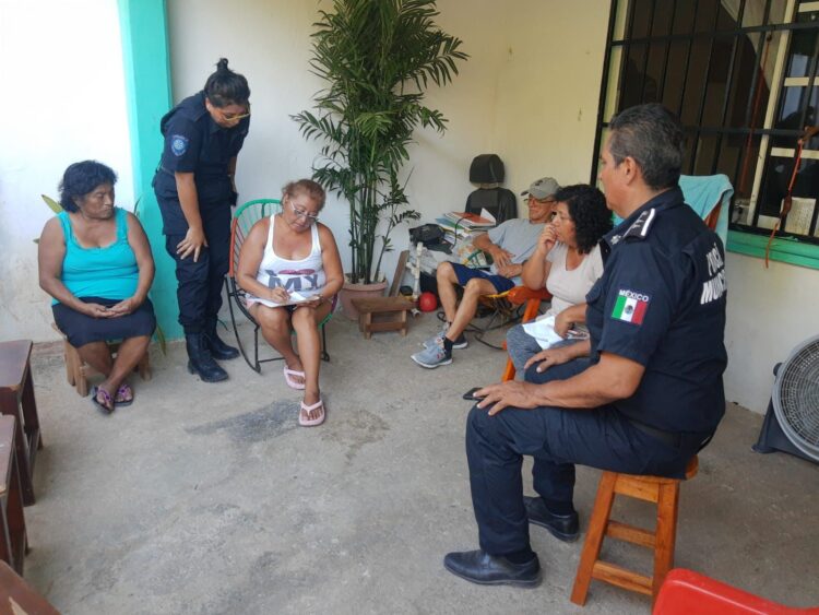 Conforman primer Comité Vecinal de Seguridad en Zona Continental de Isla Mujeres