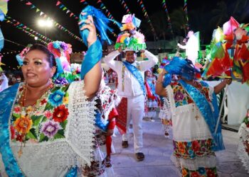 Celebran noche de Vaquería para conmemorar aniversario de fundación de Isla Mujeres