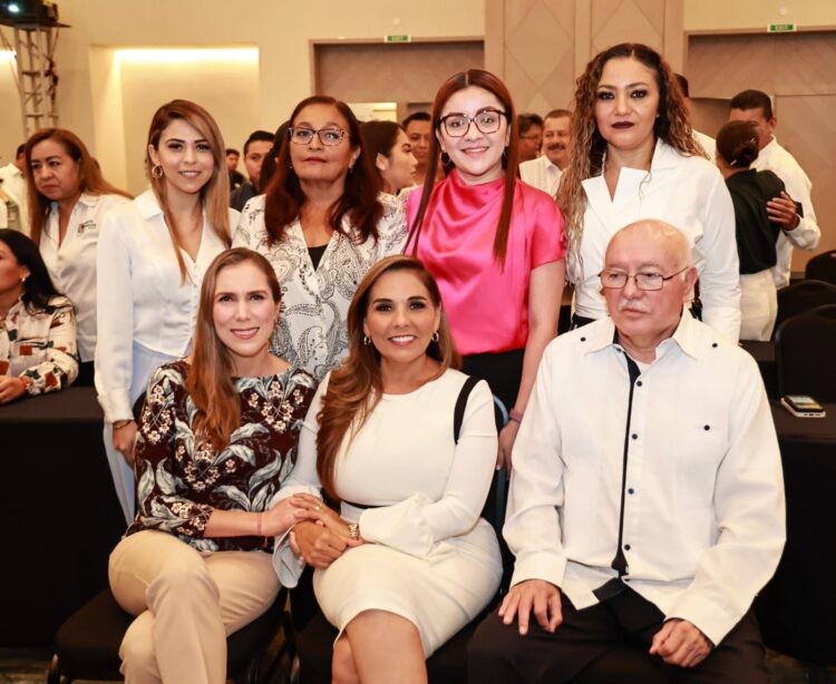 Suma Atenea Gómez esfuerzos con Mara Lezama para combatir la corrupción