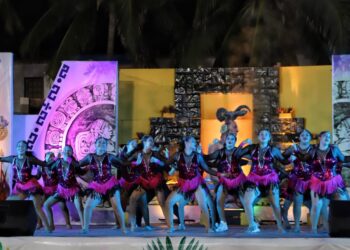 Llega algarabía con la gran Noche de Carnavales en Isla Mujeres