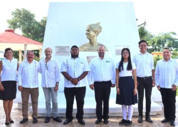 Rinde Puerto Morelos homenaje a Leona Vicario en su 181º aniversario luctuoso