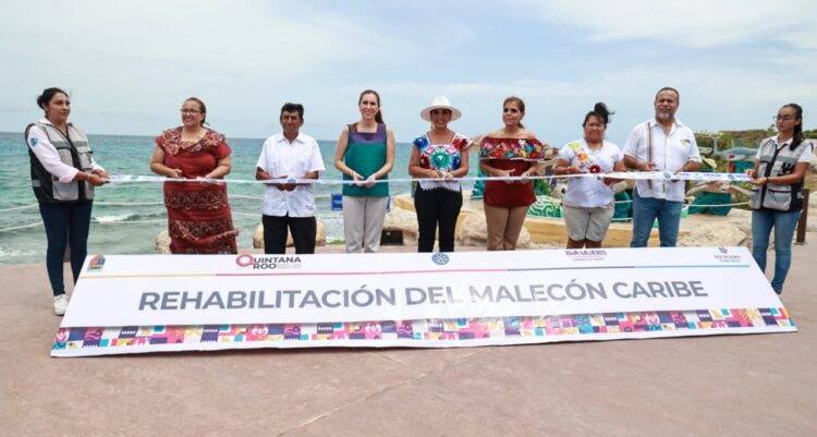 Inauguran Mara Lezama y Atenea Gómez Ricalde el Malecón Caribe