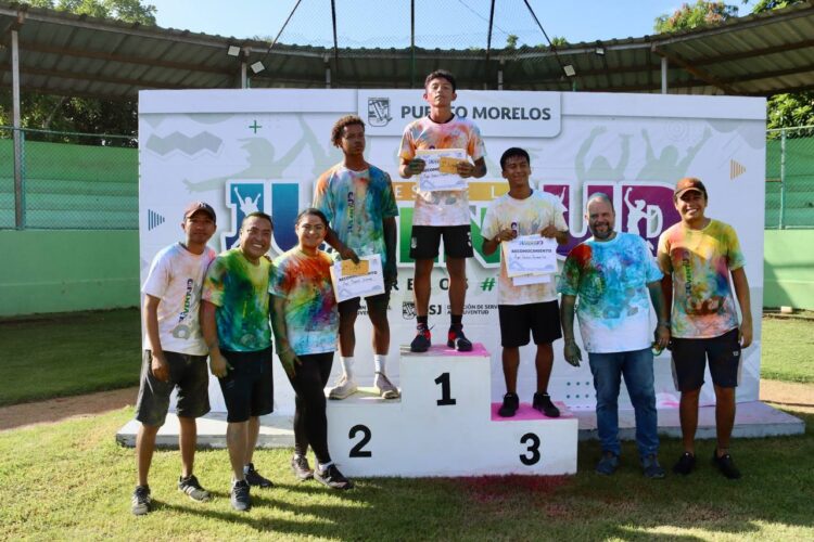 Participan 60 jóvenes y niños en carrera de colores de Leona Vicario