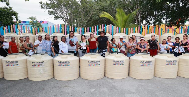 Fortalece Atenea Gómez Ricalde el Programa ‘Agua para ti’ en Isla Mujeres