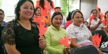 IMM refuerza de Puerto Morelos valores para empoderamiento de mujeres