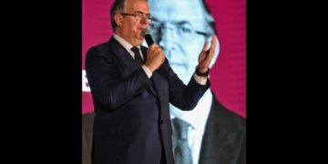 Partidarios de Marcelo Ebrard, listos para vigilar encuesta de Morena