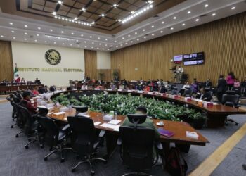 Partidos nacionales recibirán en conjunto 10 mil 444 mdp en 2024: INE