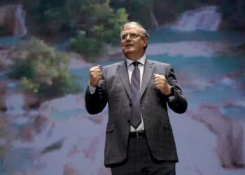 Anunciará Marcelo Ebrard plan en apoyo a madres solteras