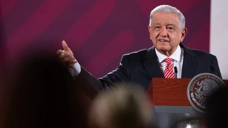 Llama AMLO “ridículos” a congresistas de EE.UU. por querer recortar ayuda a México