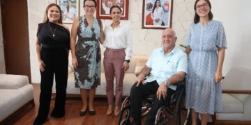 Ana Paty Peralta consolida alianza por la paz