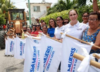 Transforma Atenea Gómez Ricalde la infraestructura urbana en Isla Mujeres