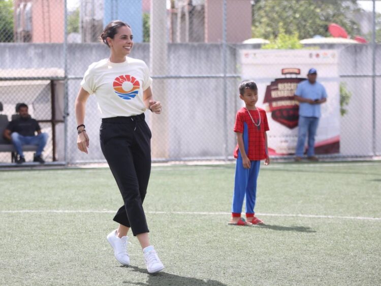 Ana Paty Peralta impulsa bienestar social y paz en Cancún con el deporte