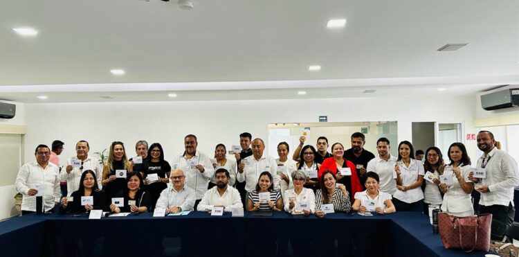 Firma INE Quintana Roo carta compromiso de Campaña “#MeVeo”