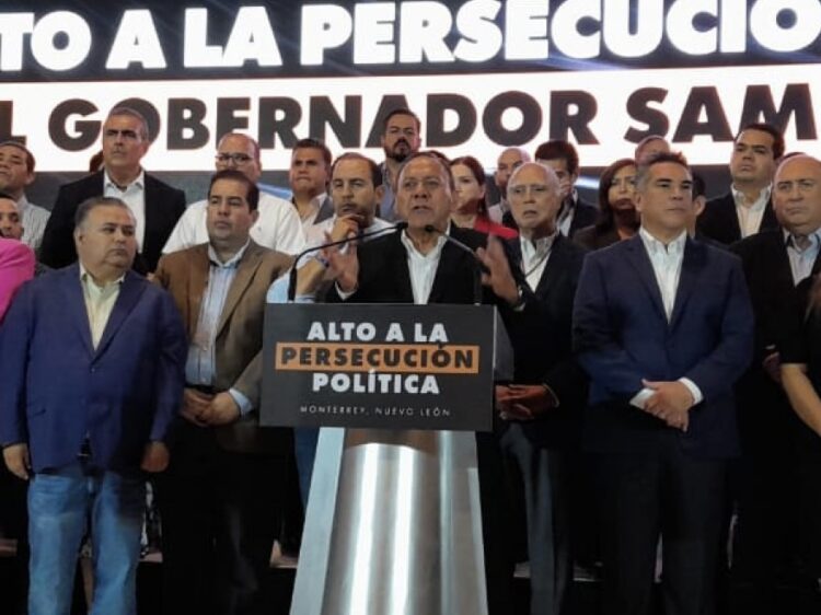 Amenazan a Samuel García con negarle licencia para su candidatura por MC