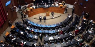 Aprueban Senadores 18 años de cárcel para funcionarios que difundan imágenes de cadáveres de mujeres