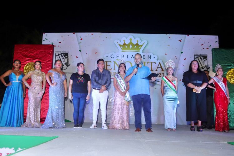 Coronan a la Señorita Independencia Puerto Morelos 2023