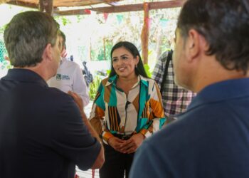 Blanca Merari establece comunicación con prestadores de servicios de la Ruta de los Cenotes