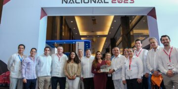 Inaugura Mara Lezama Convención Nacional de CANACAR