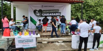 Desarrollo Social de Puerto Morelos acerca servicios a los habitantes de Delirios