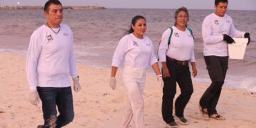 Blanca Merari constata programa de Preservación de la Tortuga Marina