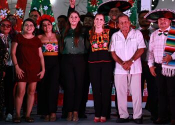 Impulsa Atenea Gómez a talentos con concurso "Cántale a México con el Corazón"