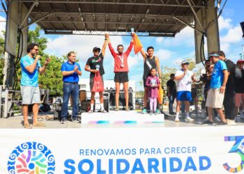 Exitoso "Medio Maratón Playa del Carmen por la Paz 2023"