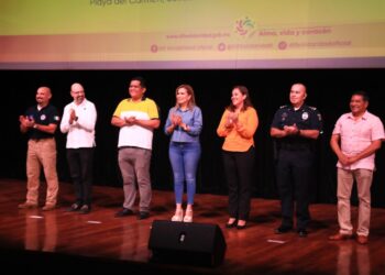 Realizan simposio para prevención del suicidio en Playa del Carmen