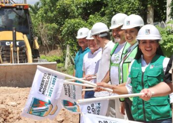 Se beneficio Puerto Morelos con programa de inversión en obra pública: Blanca Merari