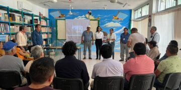 Gobierno de Puerto Morelos gestiona capacitación a ganaderos y apicultores
