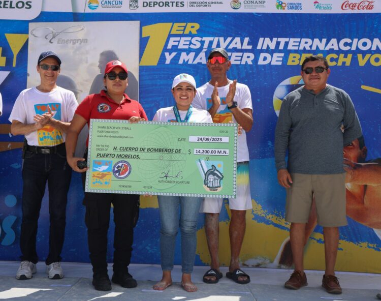 Blanca Merari inaugura Primer Festival Internacional Libre y Máster de Beach Volleyball