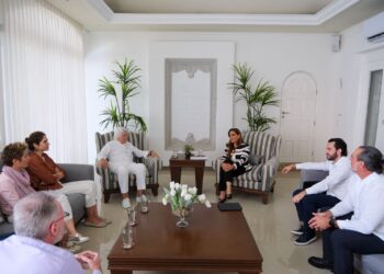 Mara Lezama revisa con Grupo Iberostar el avance de sus proyectos