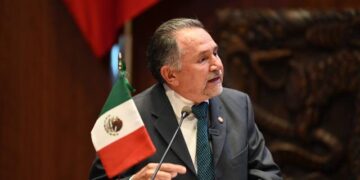 Cuestiona José Luis Pech al secretario de Hacienda sobre aumento de deuda pública