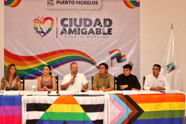 Dictan conferencia magistral en Puerto Morelos: ¿Qué hacer cuando mi hijx sale del clóset?