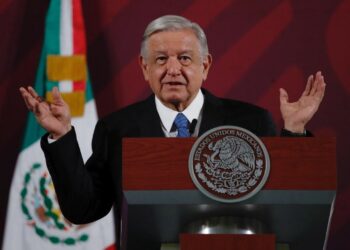 AMLO agradece a Alfredo del Mazo trabajo en conjunto