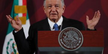 AMLO agradece a Alfredo del Mazo trabajo en conjunto