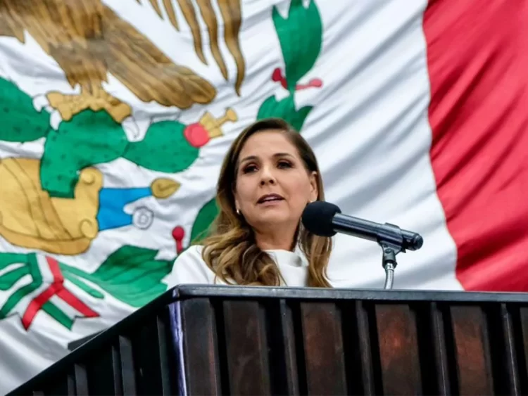 Informes, inconformes; política y gobierno