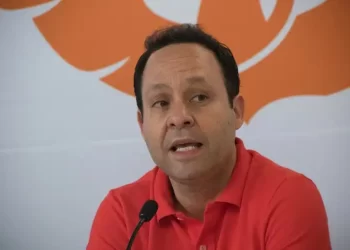 Es poco probable la coalición de MC con Frente Amplio: Clemente Castañeda