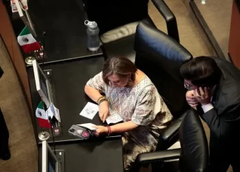 Si anulan mi título, lo acataré y presentaré otro trabajo: Xóchitl Gálvez