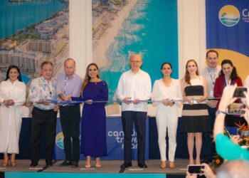 Colaboradores turísticos, pilar del éxito de Cancún y Quintana Roo: Ana Paty Peralta