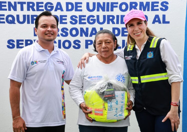 Continúa Atenea Gómez dignificando labor del personal de Servicios Públicos