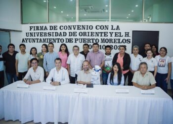 Abren nuevas opciones para que servidores públicos de Puerto Morelos cursen posgrado