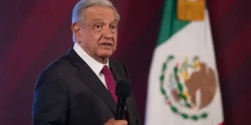 Convoca AMLO a presidentes de 11 países a una reunión para buscar soluciones a la migración