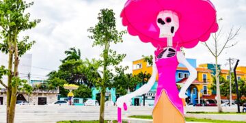 A celebrar “Janal Pixan” en la plaza 28 de Julio de Playa del Carmen