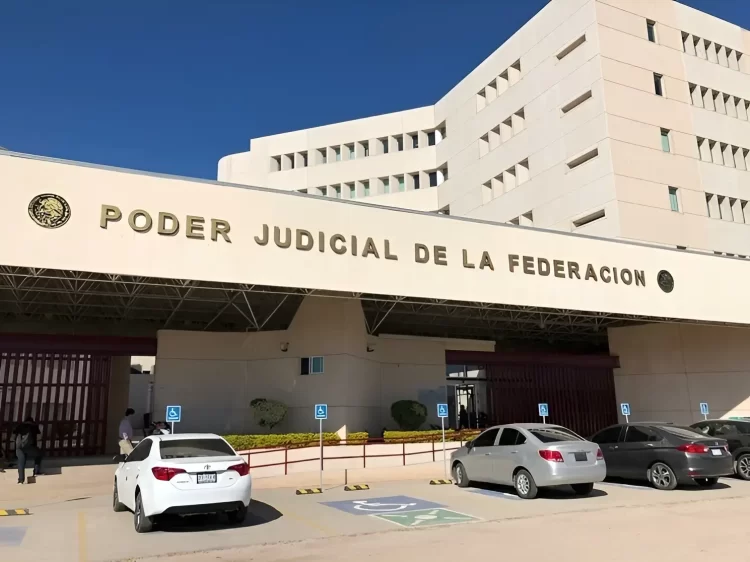 Se trata de cortar el “copete de privilegios” en poder judicial: AMLO