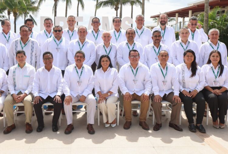 Blanca Merari da la bienvenida a Directores Generales de Colegios Estatales del Sistema Conalep