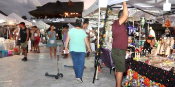 Crece Interés de mujeres Portomorelenses en la actividad artesanal Reyna Barrera