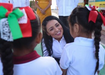 En Puerto Morelos impulsamos un municipio democrático y con progreso en beneficio de la gente: Blanca Merari