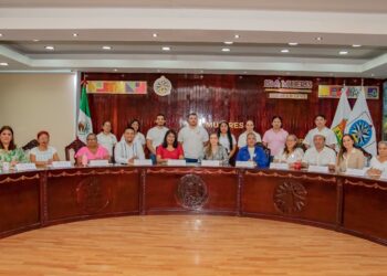 Atenea Gómez la instalación del Consejo de Salud Mental y Adicciones en Isla Mujeres