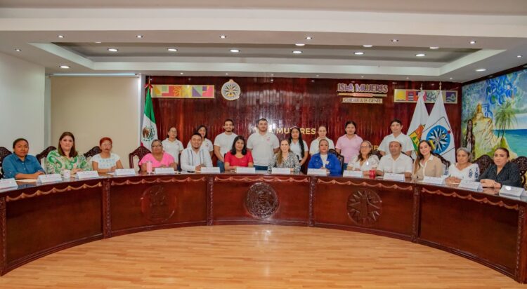 Atenea Gómez la instalación del Consejo de Salud Mental y Adicciones en Isla Mujeres